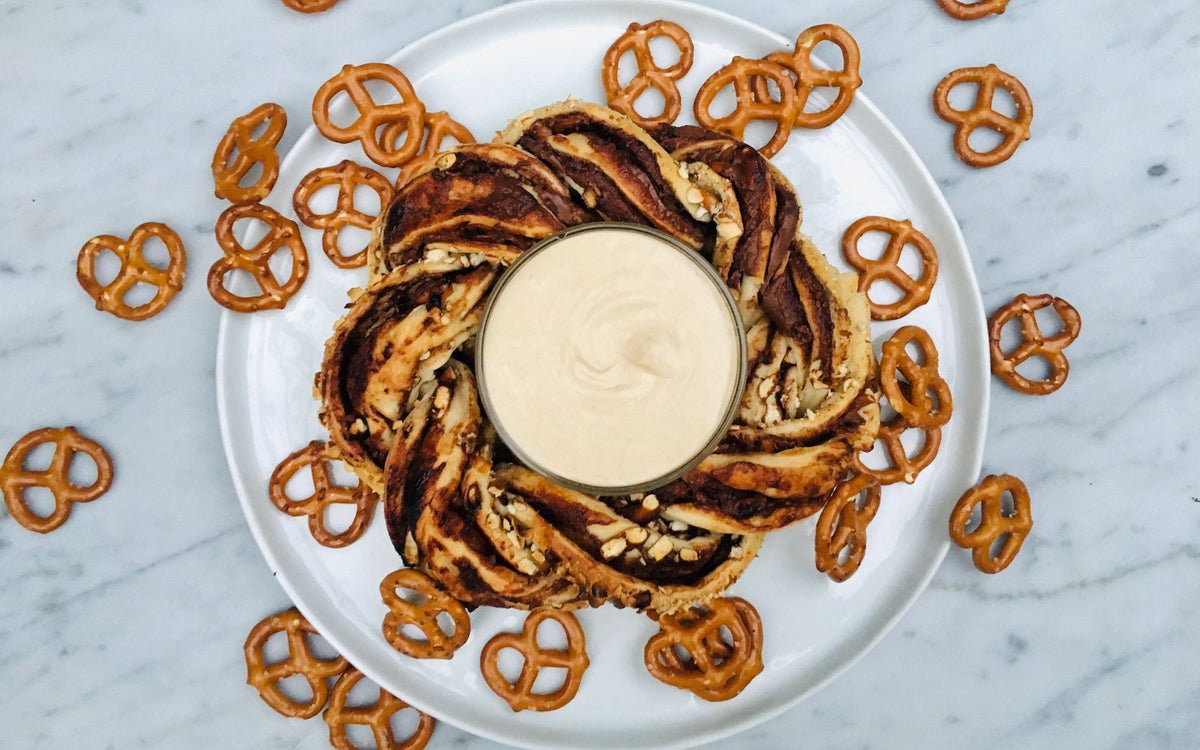 Braided Nutella & Crushed Pretzel Ring — Ooni Canada