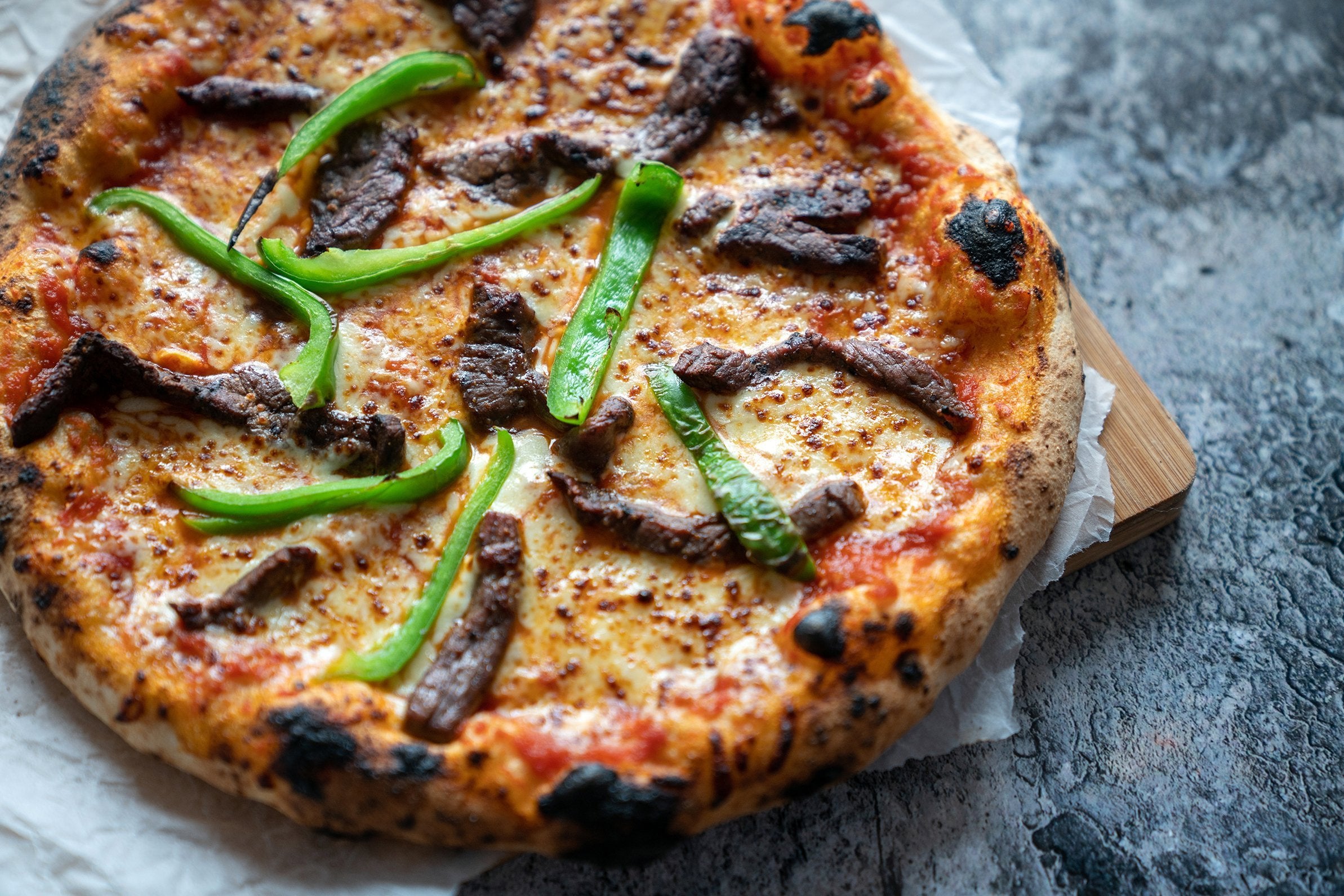 Philly Cheesesteak Pizza — Ooni Canada