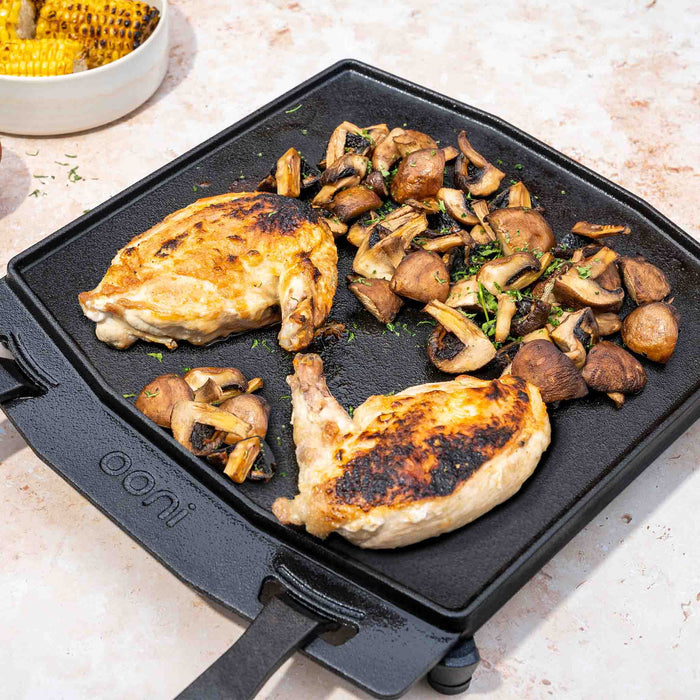 Dual Sided Grizzler with chicken and mushrooms | Cliquez sur cette image pour ouvrir la fenêtre modale de produits. La fenêtre modale de produits permet de zoomer sur les images.