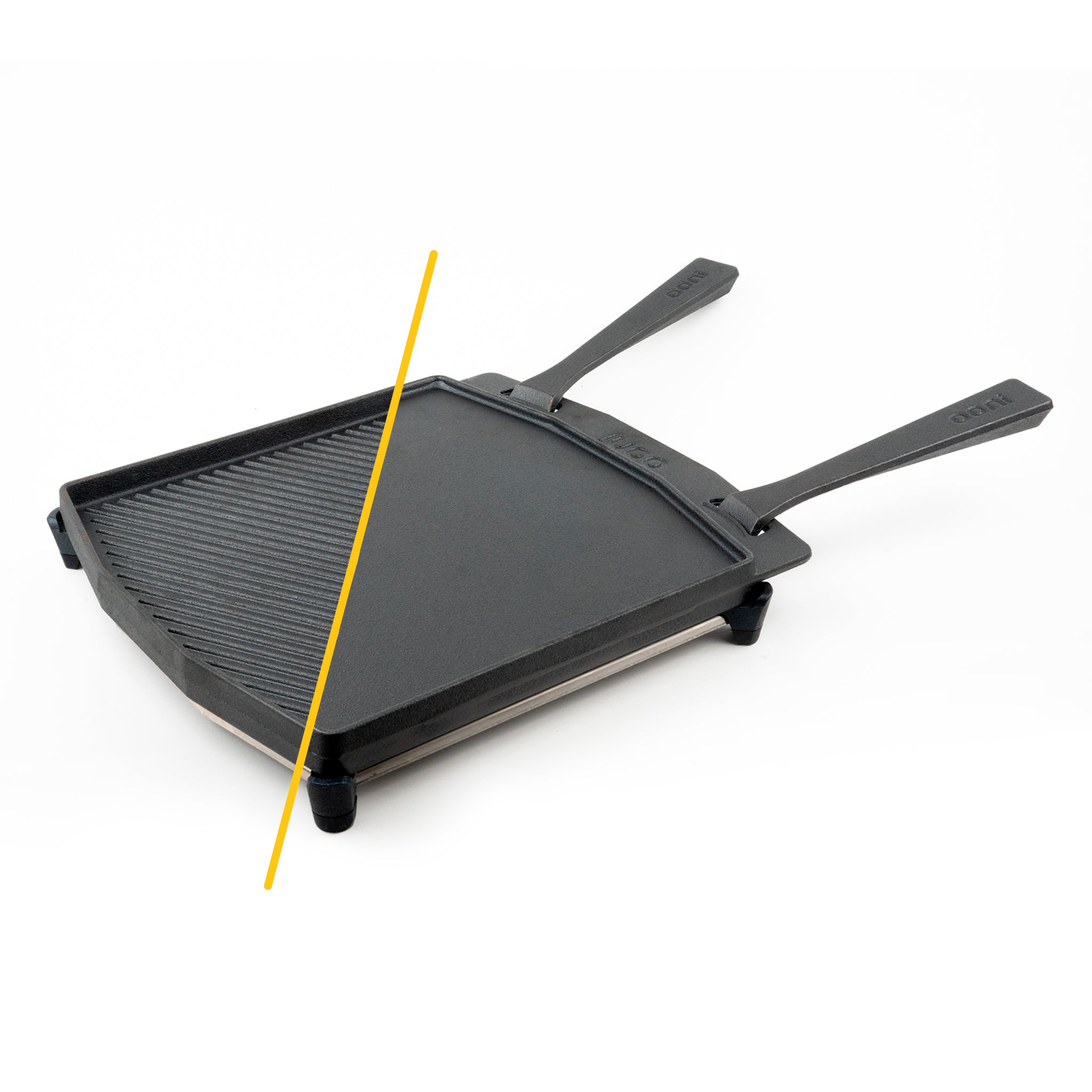 Ooni Dual-Sided Grizzler Plate and Cast Iron Skillet Pan Bundle