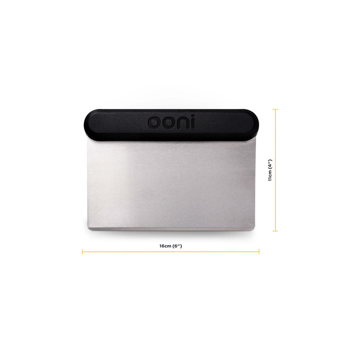 Ooni Pizza Dough Scraper - Ooni Canada | Click this image to open up the product gallery modal. The product gallery modal allows the images to be zoomed in on.