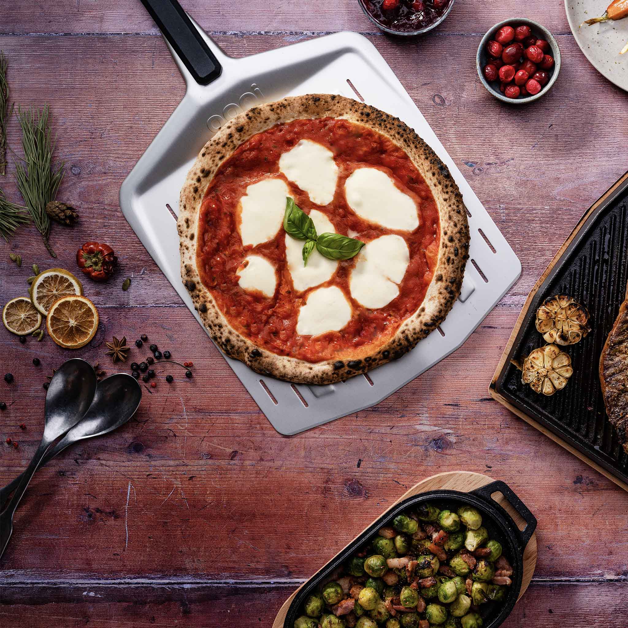 Ooni 12″ Perforated Pizza Peel