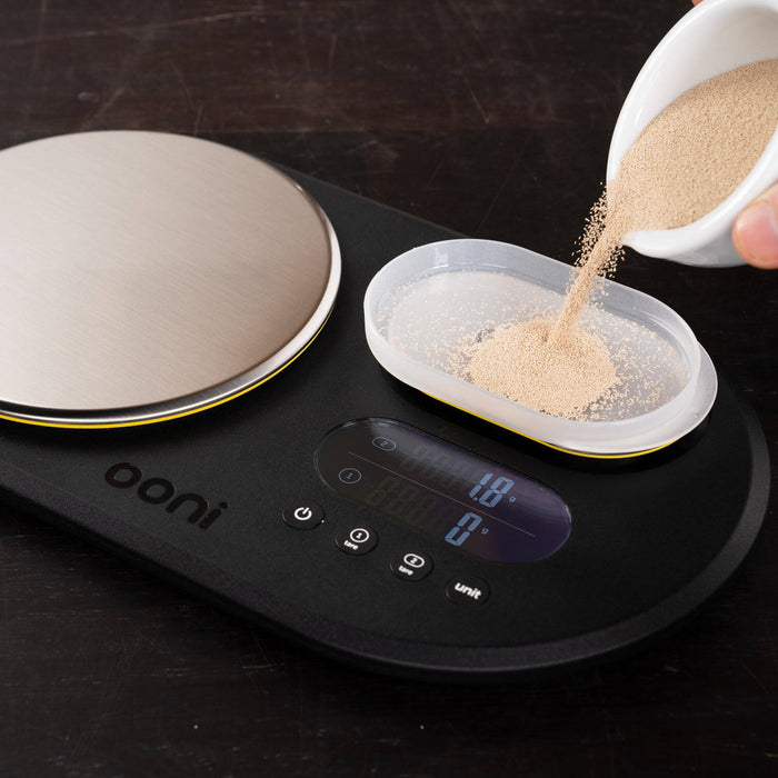 Ooni Dual Platform Digital Scales - Ooni Canada | Click this image to open up the product gallery modal. The product gallery modal allows the images to be zoomed in on.