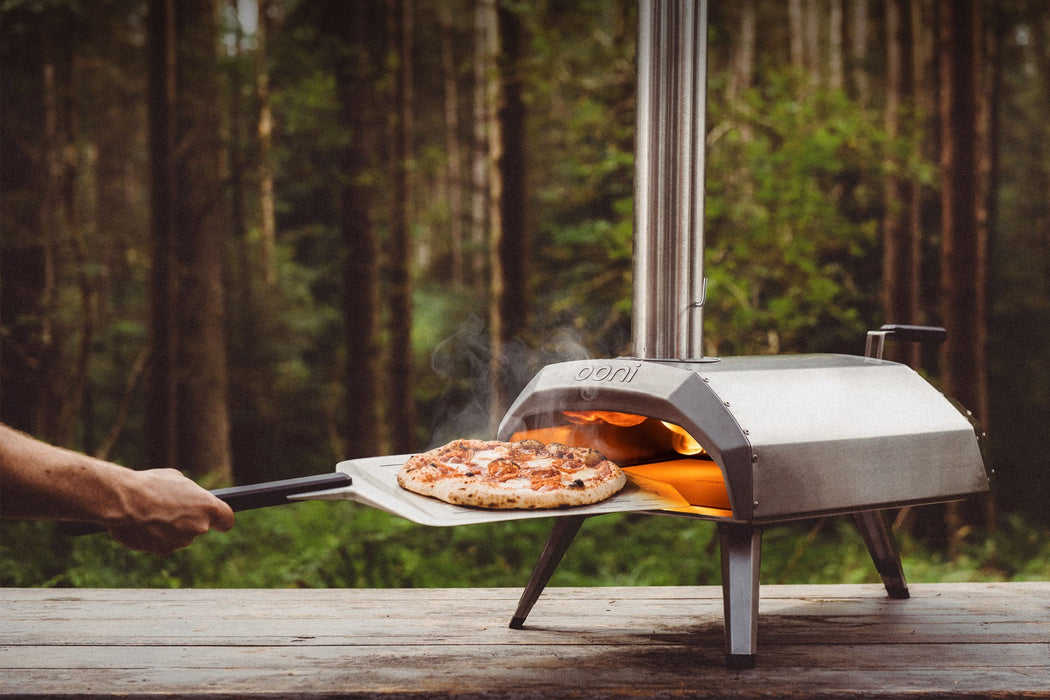 Ooni Karu 12 Multi-Fuel Pizza Oven - Ooni Canada | Click this image to open up the product gallery modal. The product gallery modal allows the images to be zoomed in on.