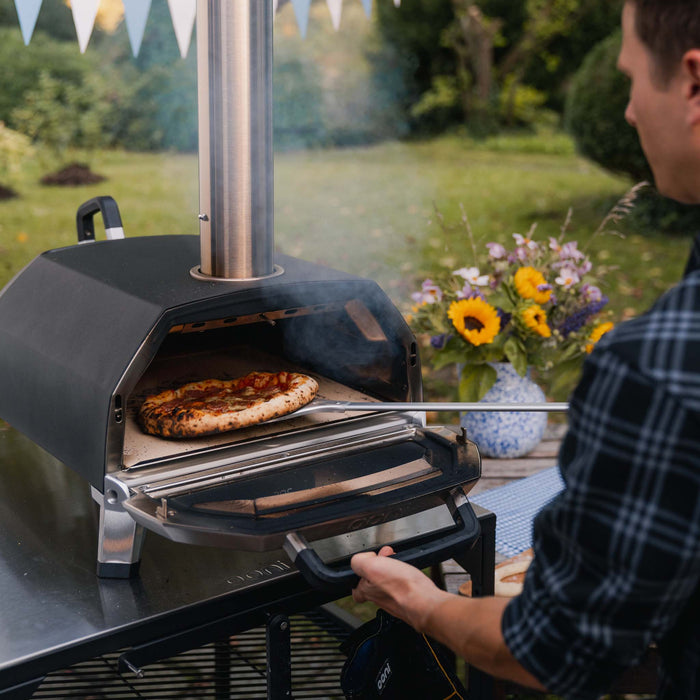 karu 16 pizza oven | Click this image to open up the product gallery modal. The product gallery modal allows the images to be zoomed in on.